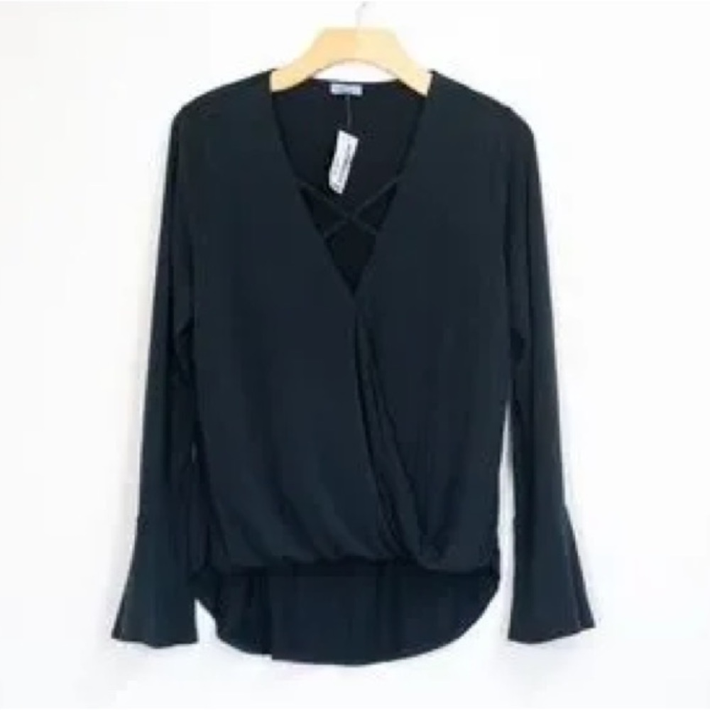 Abbeline Surplus Flutter Sleeve Top - M